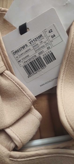 Продам пальто Valentino