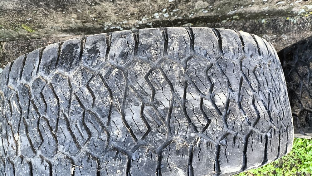 4 pneus Maxxis RAZR