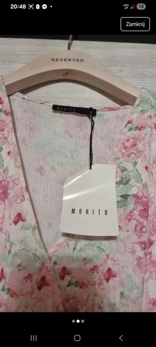 Elegancka, długa sukienka w kwiaty Mohito