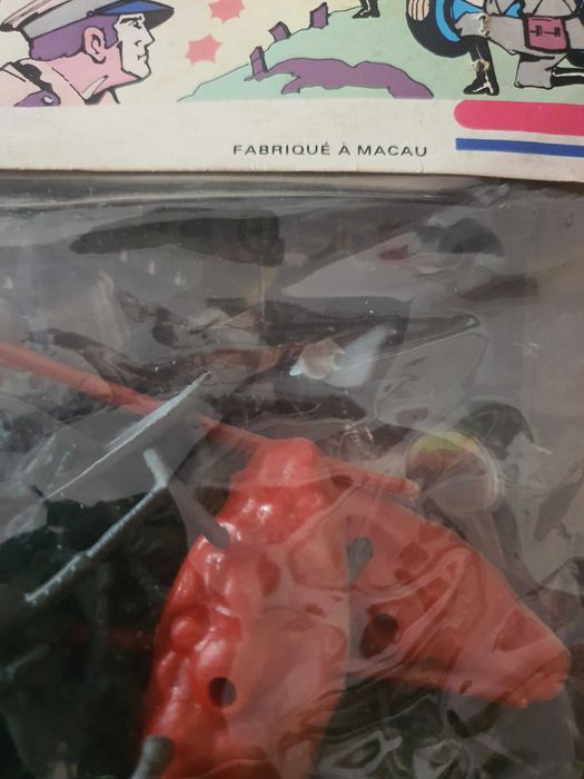 Antiga Embalagem de bonecos militares para maquetas - Made in Macau