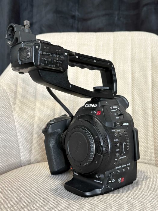Kamera filmowa Canon C100