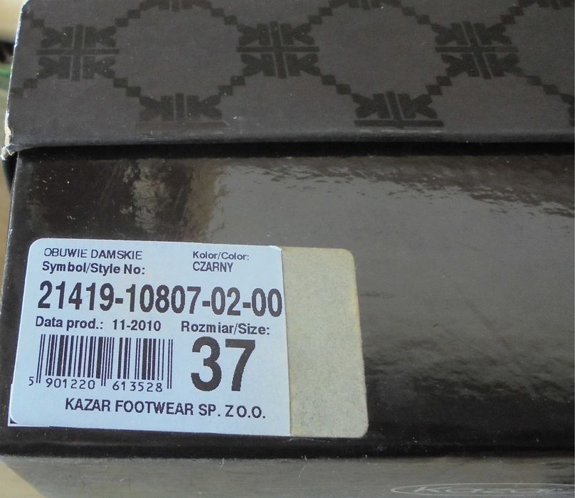Szpilki czarny zamsz platforma Kazar rozm 37