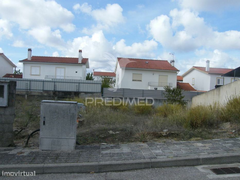 Excelente lote para construção em Nisa
