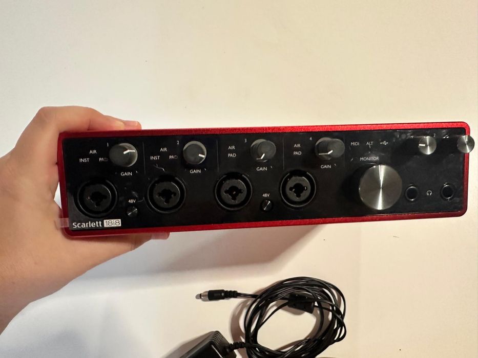 Focusrite scarlet 18i8