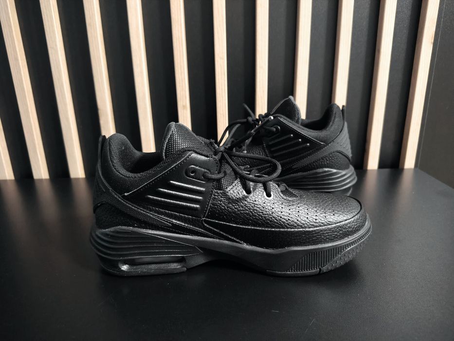 Buty Jordan Max Aura 5 Triple Black | Rozmiar 38.5 | NOWE