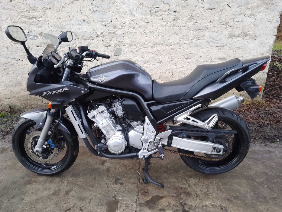 Yamaha FZ 1000 Fazer 06r.