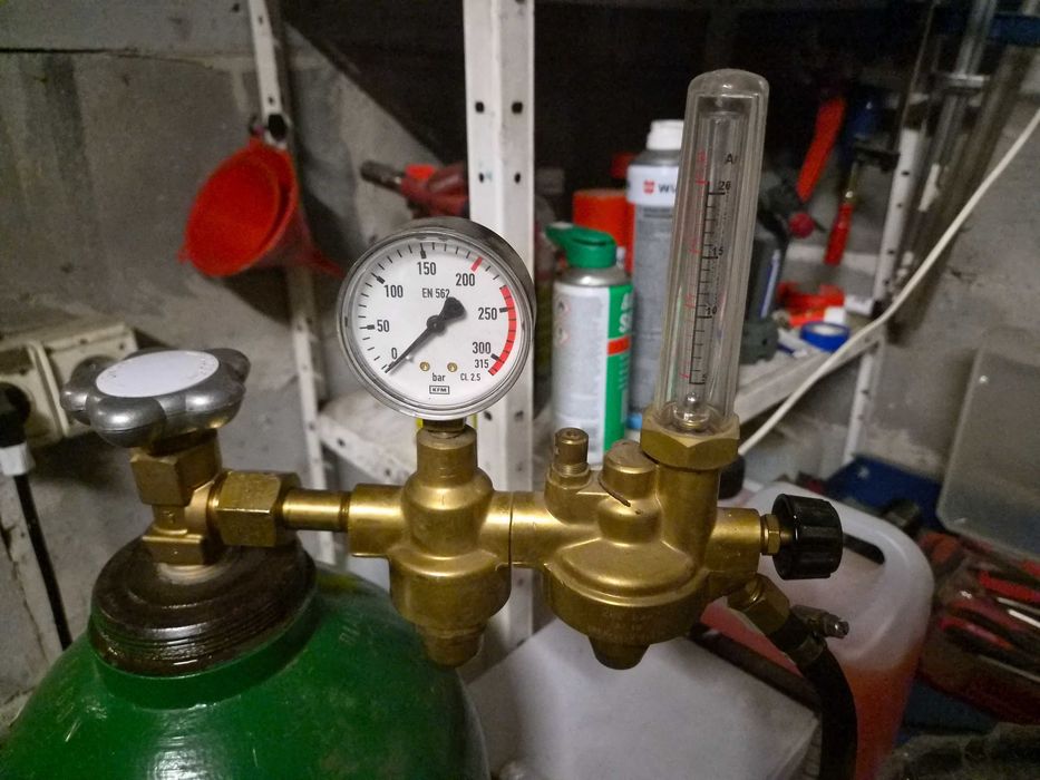 Reduktor butlowy dwustopniowy z rotametrem PERUN 2RBArg/ KW–0,15R Argon/CO2