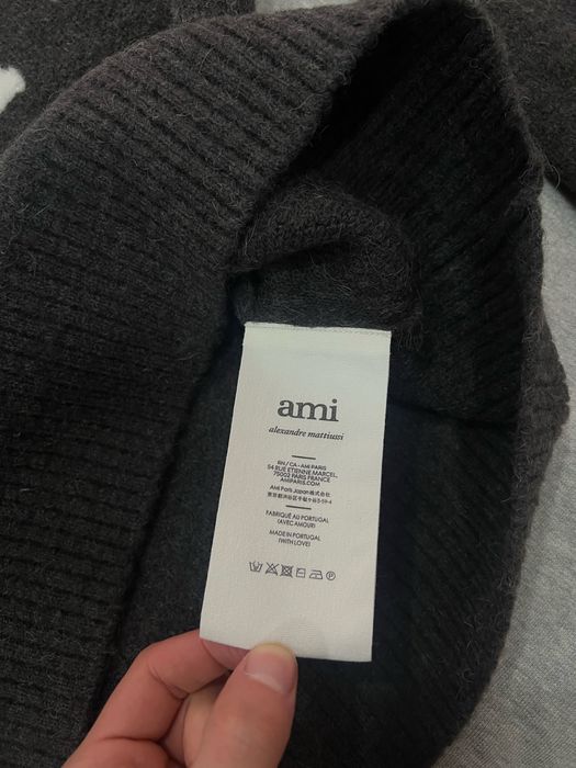 Ami Paris Off White Ami de Coeur Crew Neck Grey (M/L)