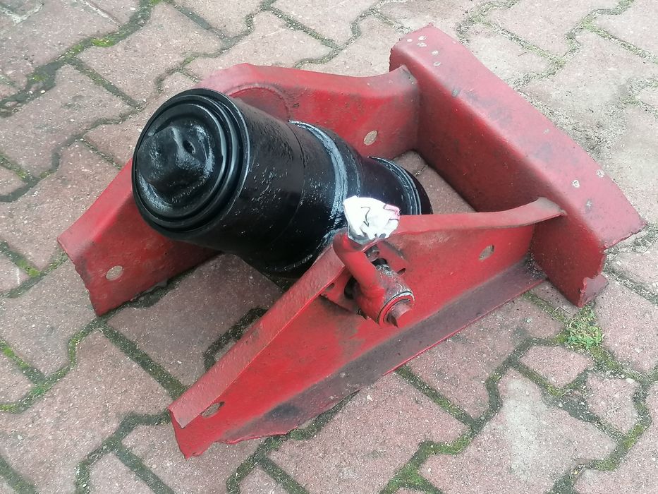 Siłownik wywrotu przyczepy 10 ton gwarancja