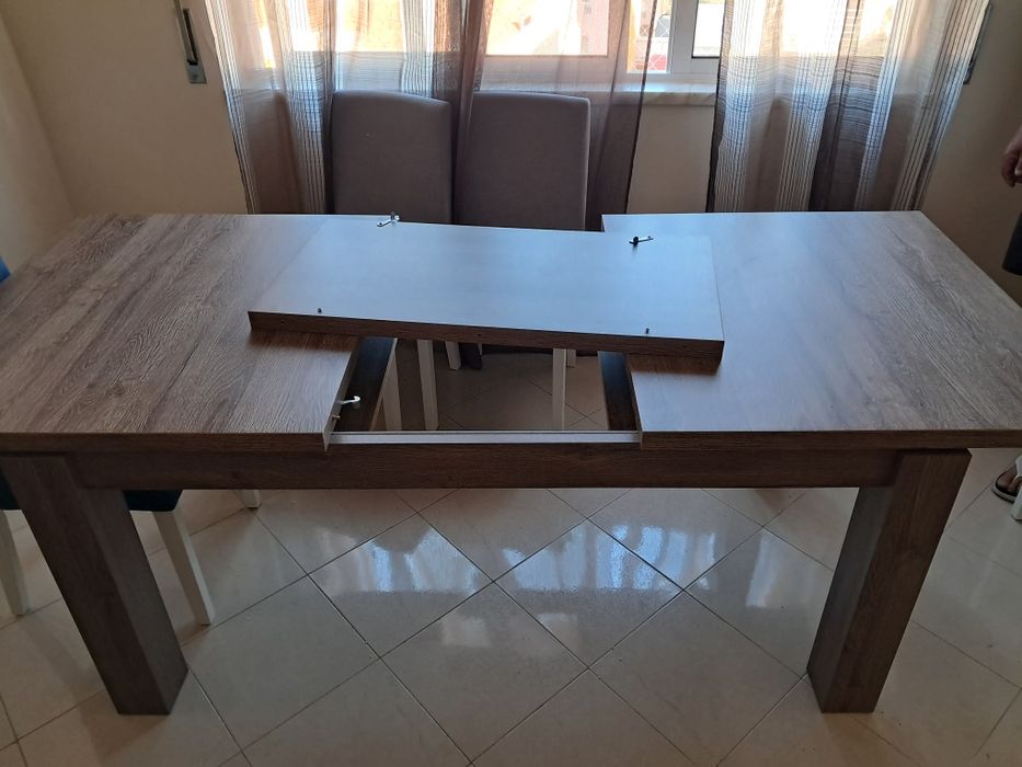 Mesa extensivel 207×91×77 + 6 cadeiras