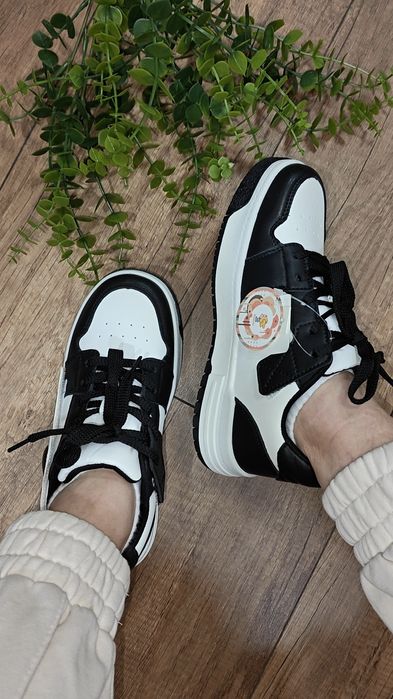 Кросівки на дівчинку 33,34,35,36