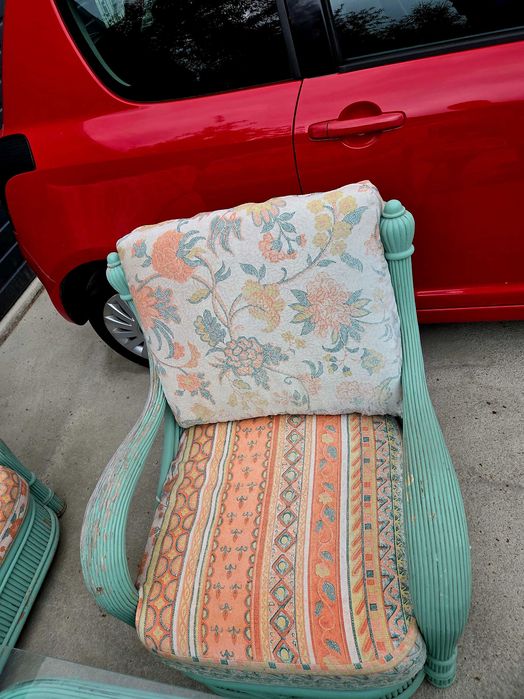 Komplet rattanowy z poduszkami – sofa + fotele + ława