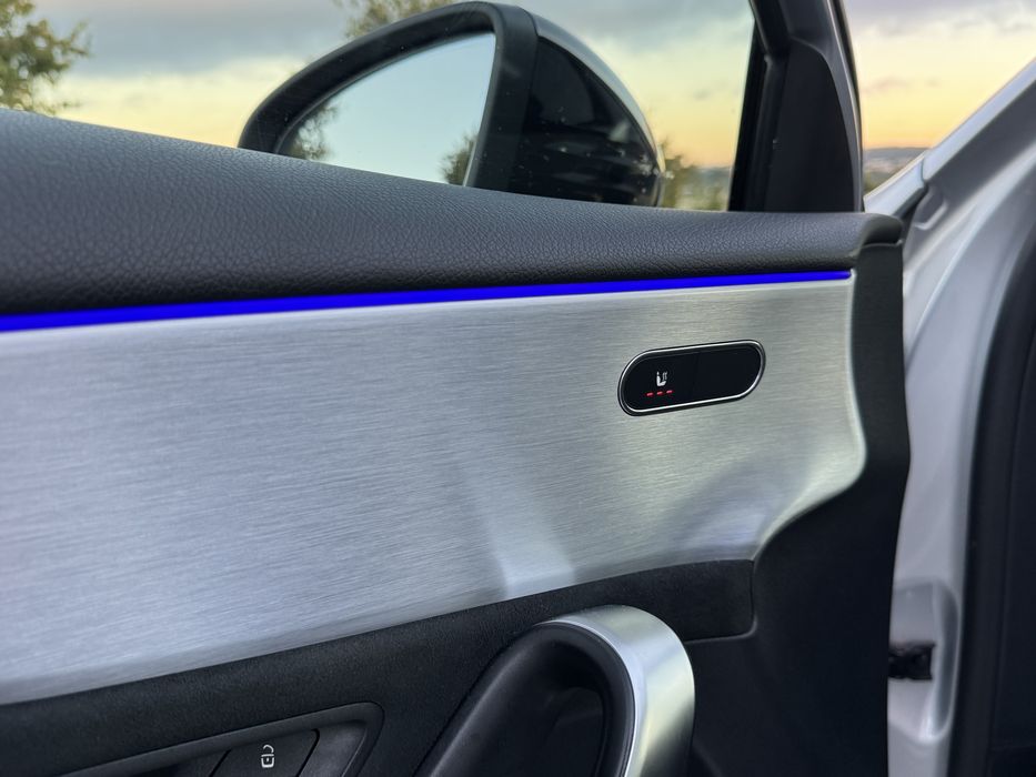 Mercedes A250e Limousine AMG 2021