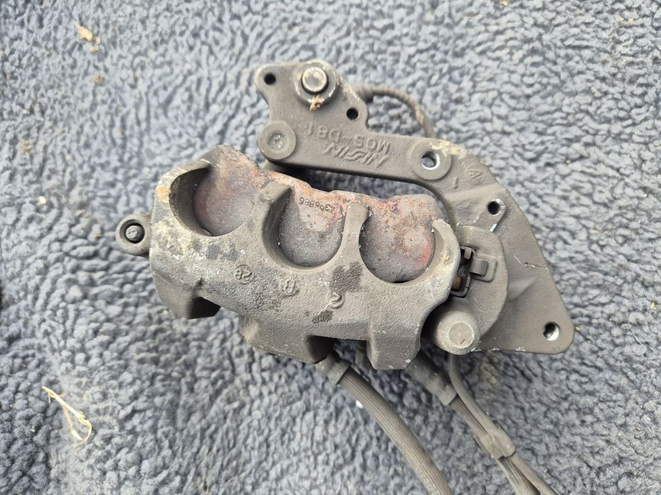 Przedni Zacisk Hamulcowy Honda NC700 Integra