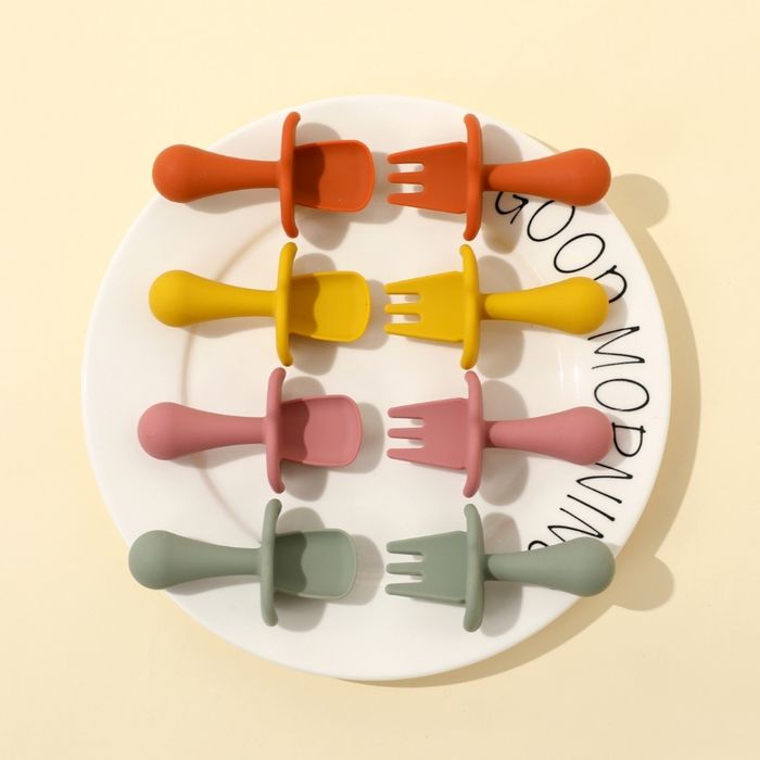 Talheres de Iniciação em Silicone