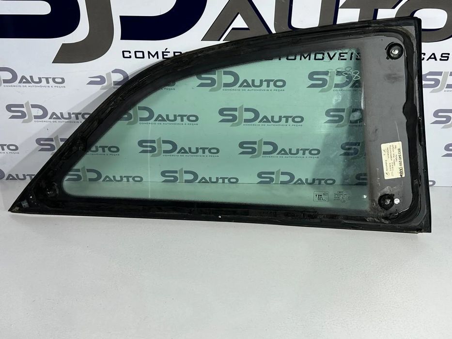 Vidro Painel Trás Esquerdo - Audi A1 8X (2014)