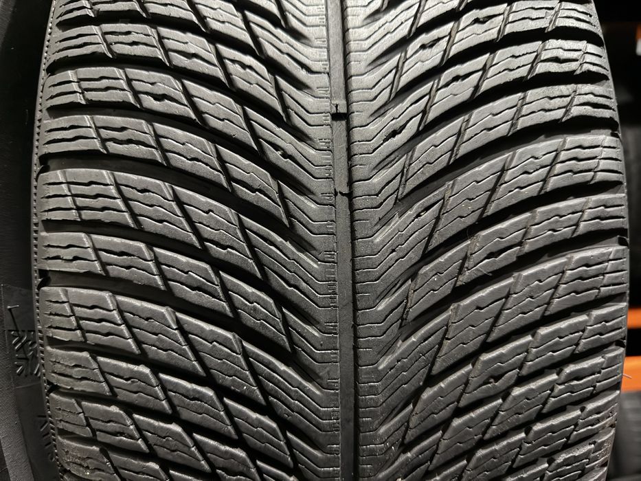275/45 r 21 Michelin 2 шт.