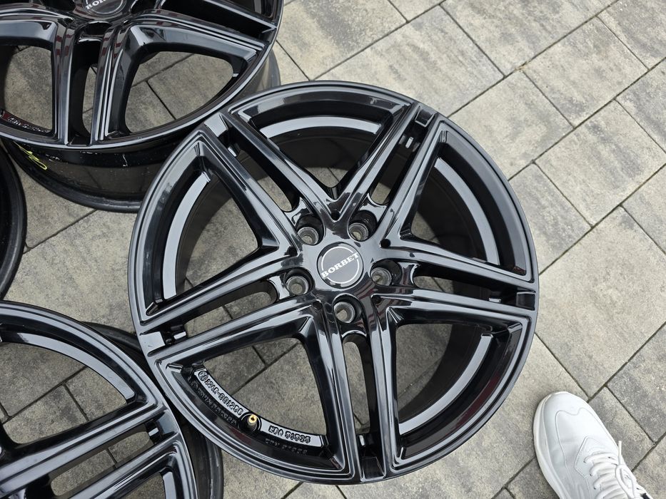 Alufelgi 17" 5x112 Audi A4 B9 B8 B7 A6 C7 C6 Passat SKODA