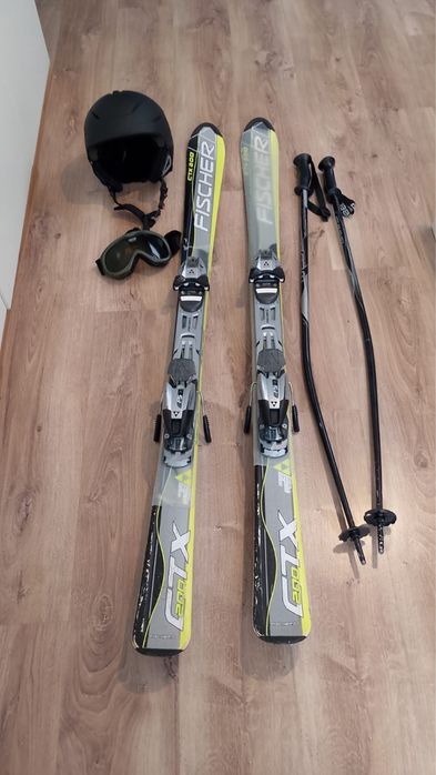 Sprzedam komplet  narciarki, narty, buty, kijki i kask