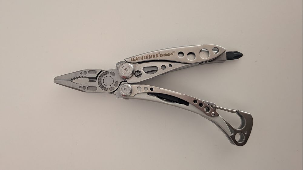 Leatherman Skeletool
