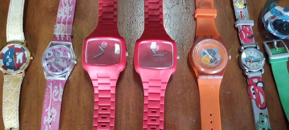 Relógios de pulso varios