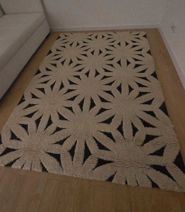Tapete 100% Lã  – Design Patricia Urquiola – Gandia