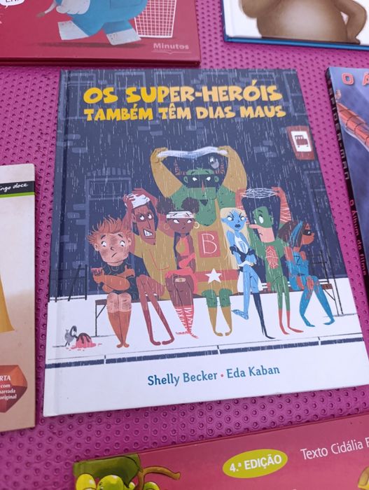 Livros infantis em ótimo estado