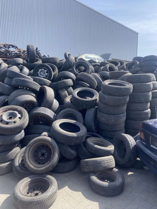 Шини резина гума з Німеччини літо зима 205/55 -R 16 -