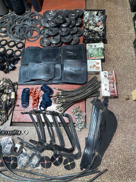 Резинки, уплотнителі, ущільнювачі УАЗ 452, Уаз 469, Уаз 3151, Уаз 3303