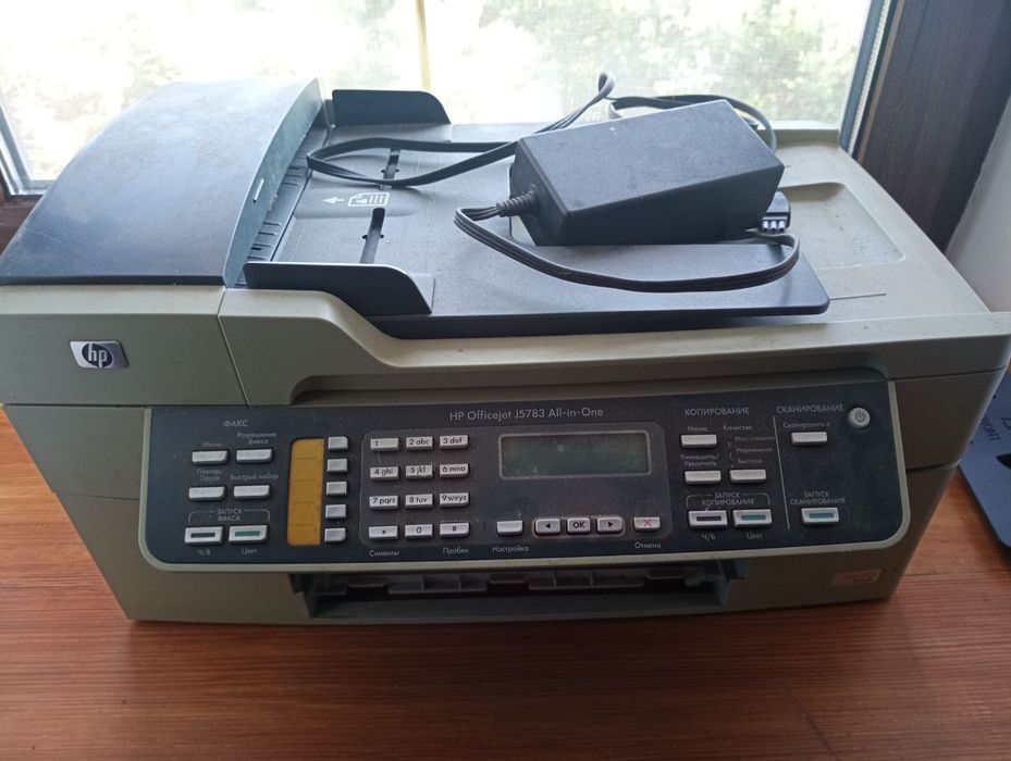 МФУ, принтер, сканер HP Officejet J5783 All in one.