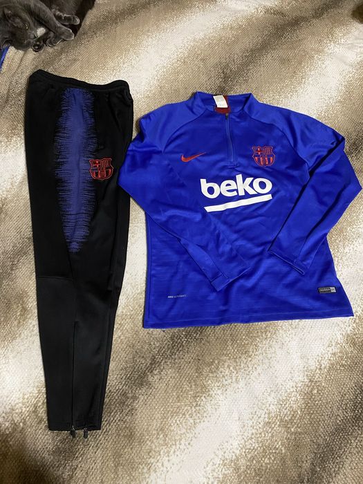Костюм тренувальний barcelona