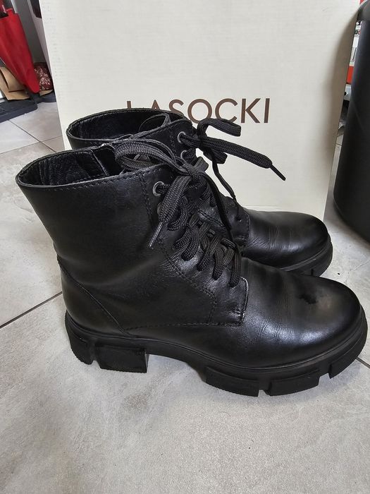 Botki buty kozaki trzewiki trapery Lasocki 37 na zamek