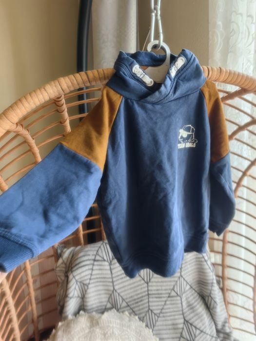 Bluza chłopięca, rozmiar 104
