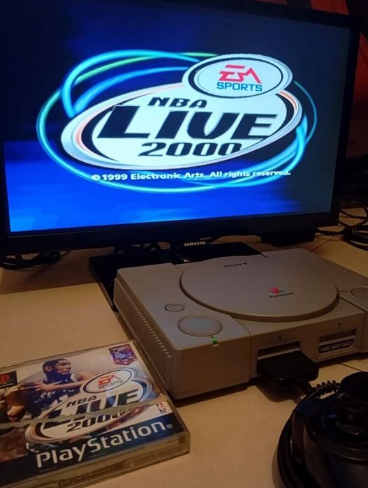 Ps1 SCPH 7002 com 3 jogos