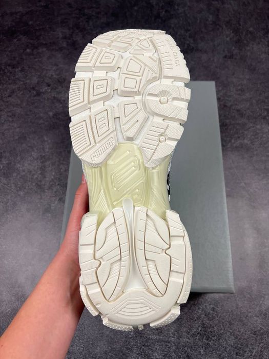 [БЕЗ ПРЕДОПЛАТ] Balenciaga Runner Graffiti White Black