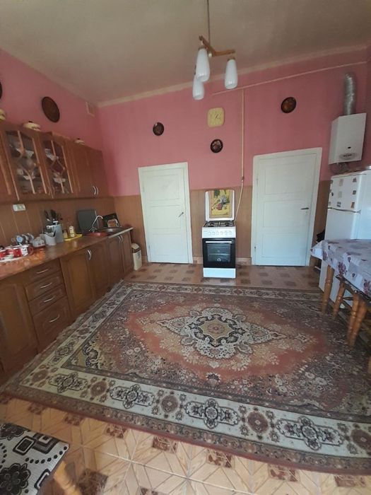 Продаж приватного будинку