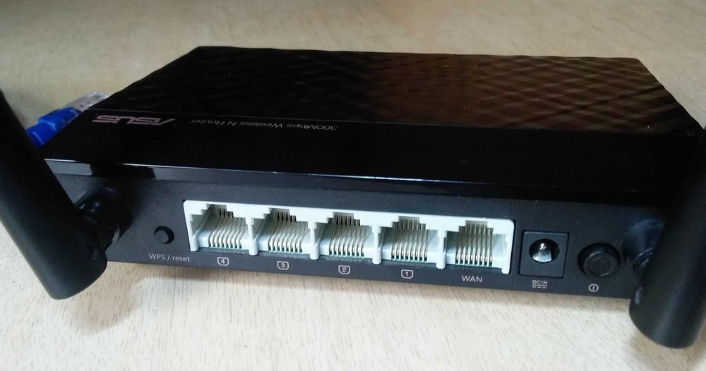 Маршрутизатор (роутер) ASUS RT-N11P. Возм. обмен