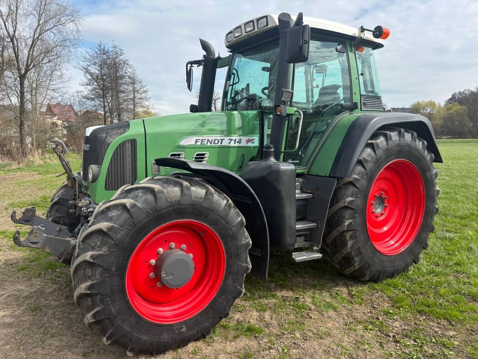 Ciągnik fendt 714 nie 716 com 3