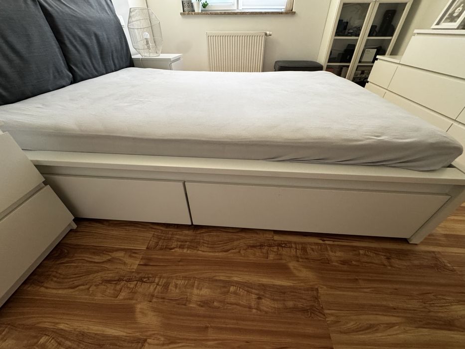 Ikea malm lozko 140x200 biale