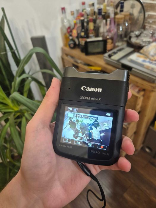Canon LEGRIA mini X | bateria + ładowarka | stan bardzo dobry | w pełni sprawna