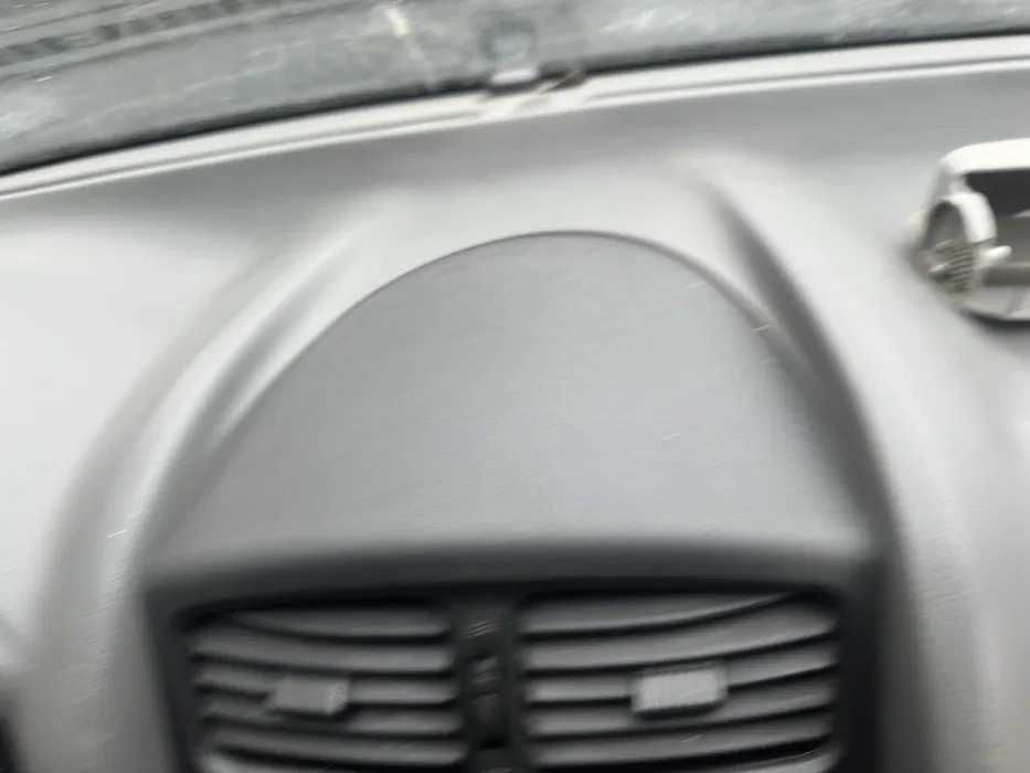 Торпедо на авто Hyundai Santa FE 2000-2005 р.в. В наявності.