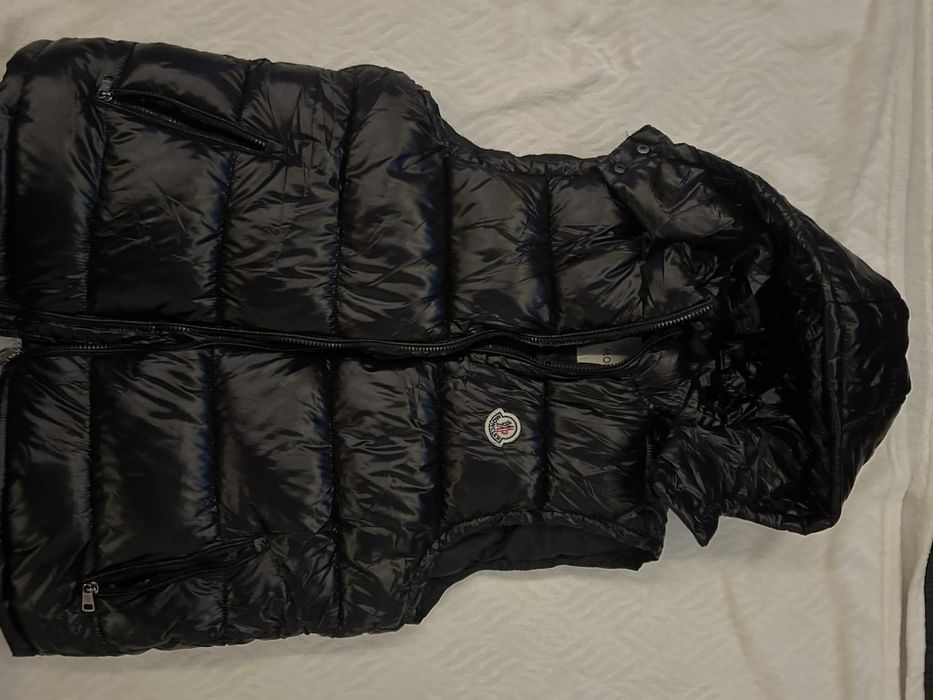 #Moncler kamizelka bezrękawnik czarny metki