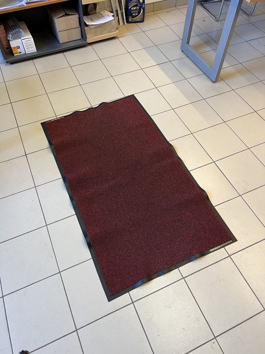 Розпродаж! Професійний брудозахисний килим Kleen-Tex б/в. Килимок