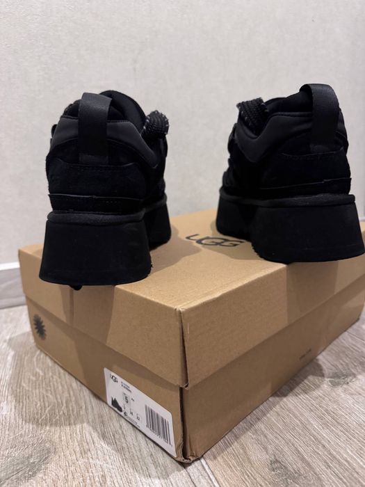 ХІТ сезону UGG кросівки 36р