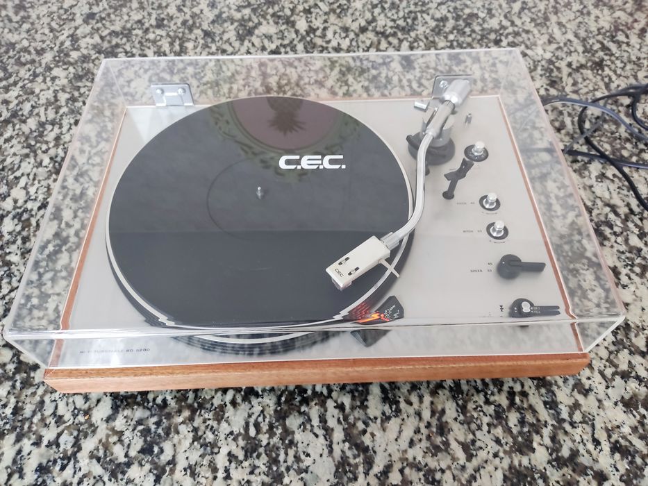 CEC BD 5200 Gira Discos