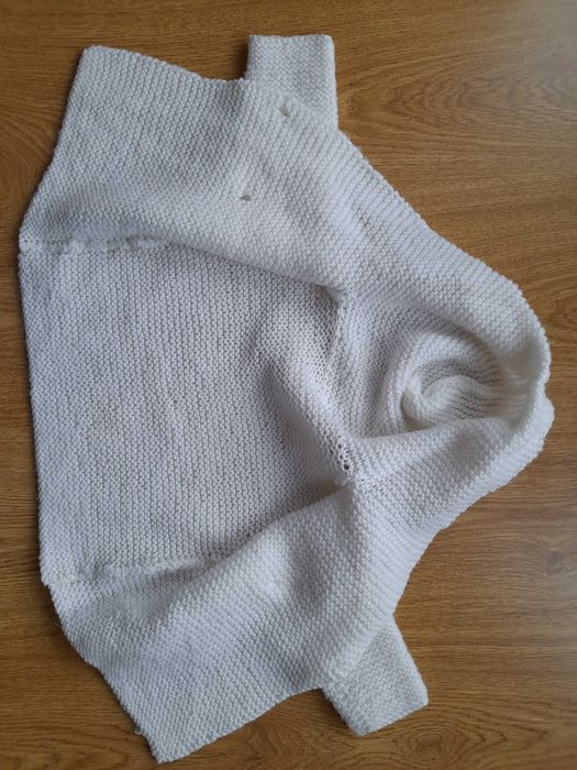 Ciepły ręcznie robiony sweter, 9-12 miesięcy