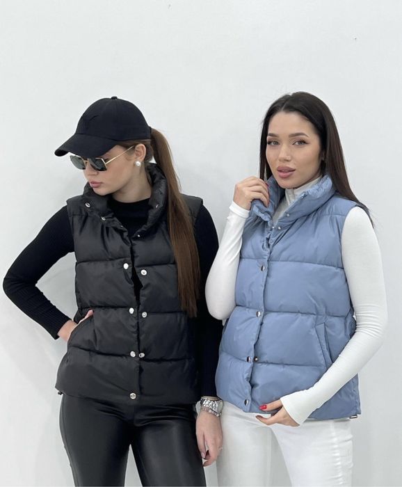 Жилетка женская ,