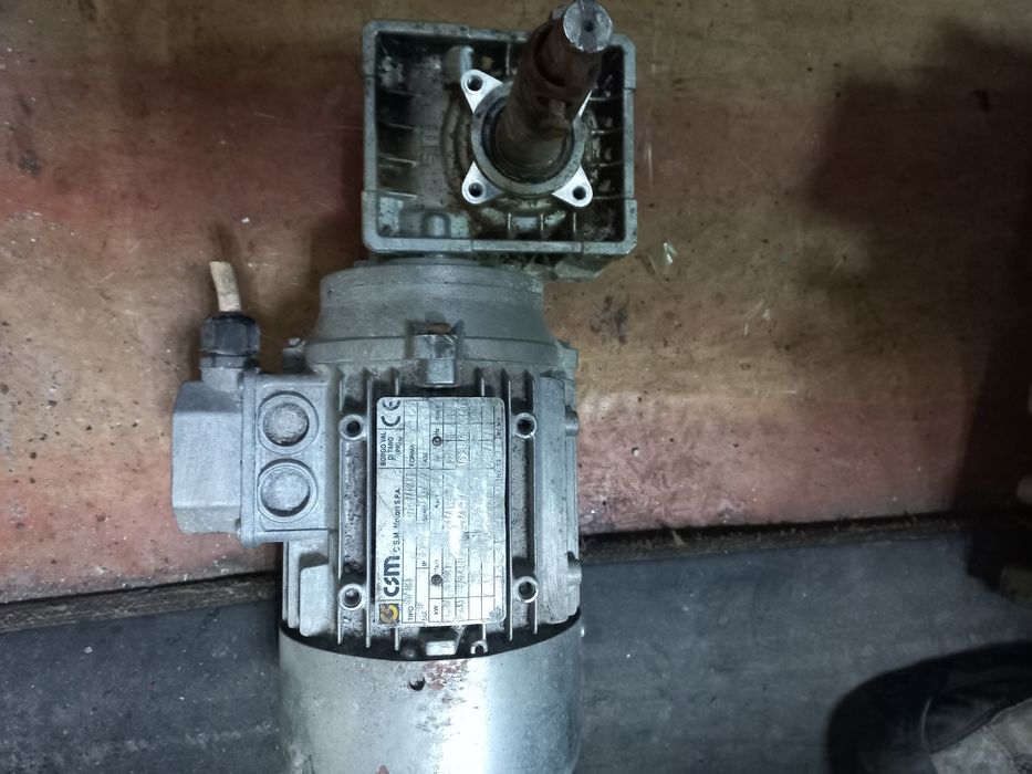 Электродвигатель