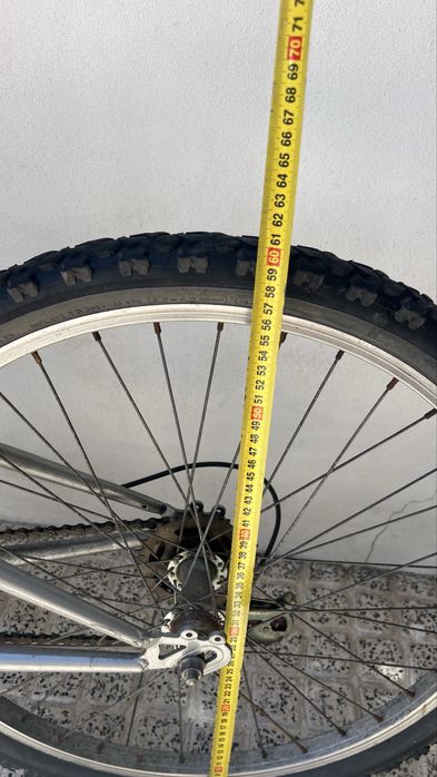 Bicicleta menina com cesto