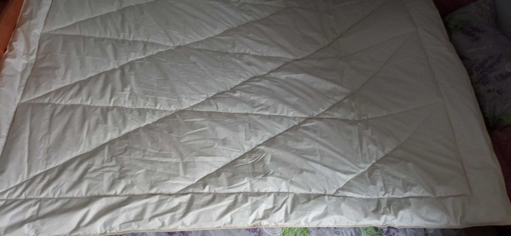 Kołdra z alpaki 100% 140/200 cm